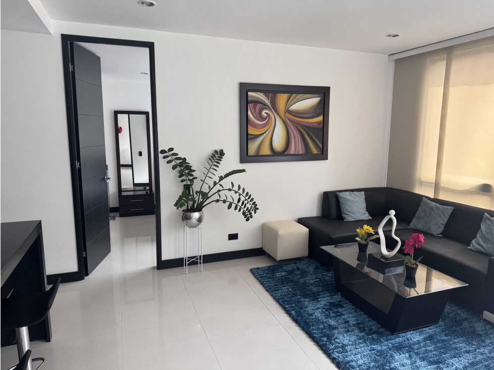 VENTA DE APARTAMENTO EN EL POBLADO SECTORl LOMA DE ALEJANDRIA — foto 2