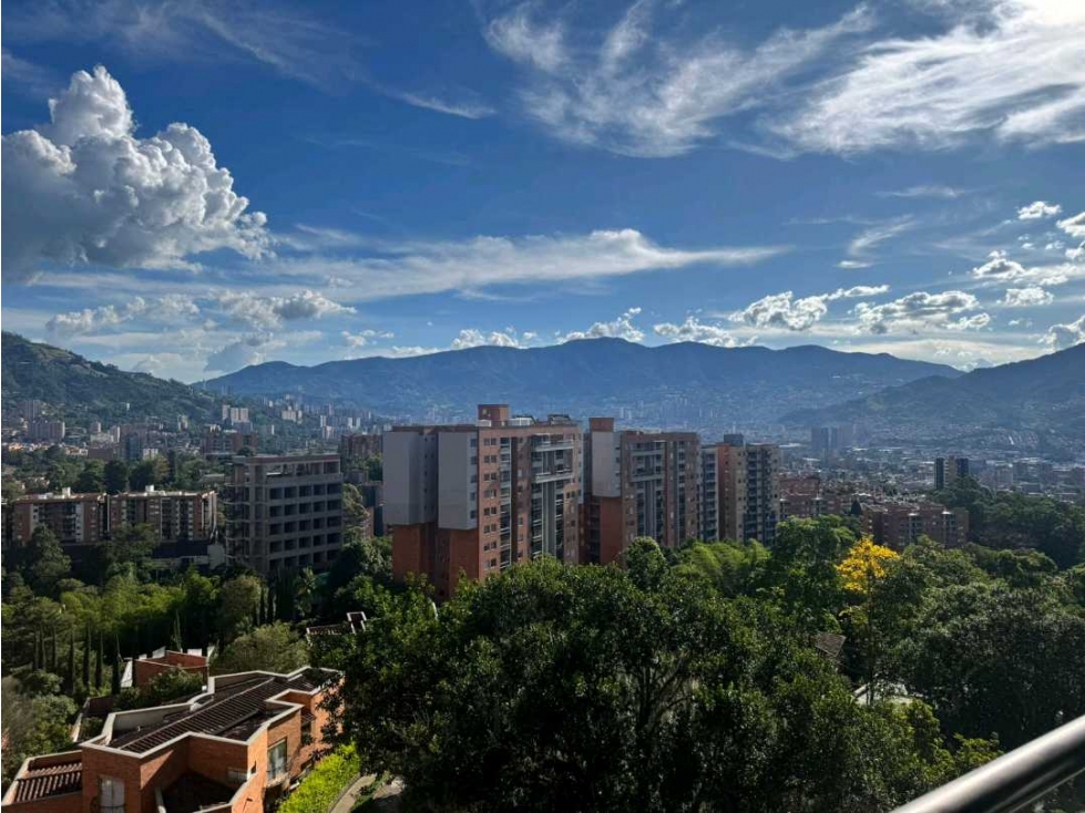 VENTA APARTAMENTO REMODELADO LOMA DEL ESMERALDAL, ENVIGADO — foto 4