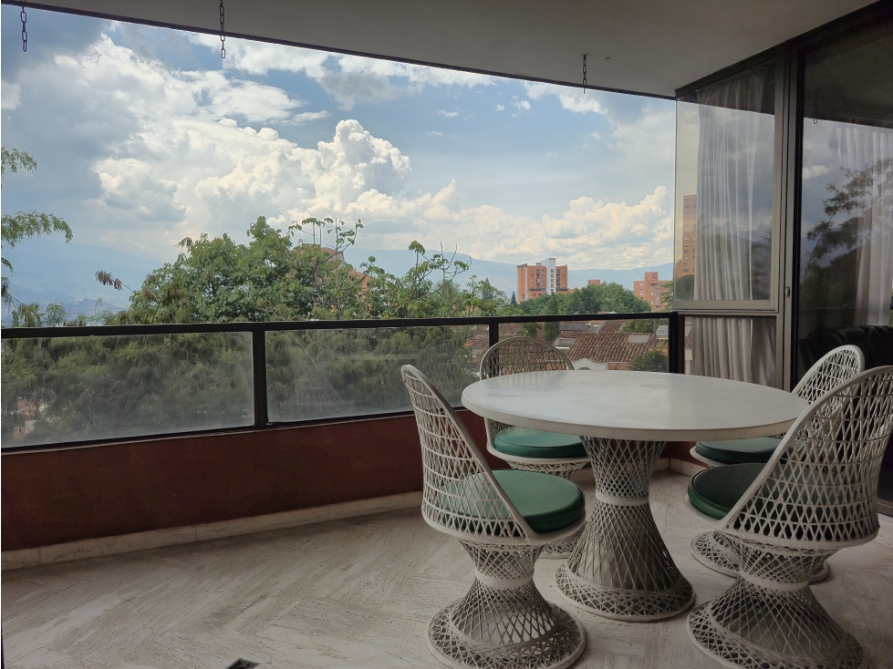 VENTA APARTAMENTO EN POBLADO - TRANSVERSAL INFERIOR