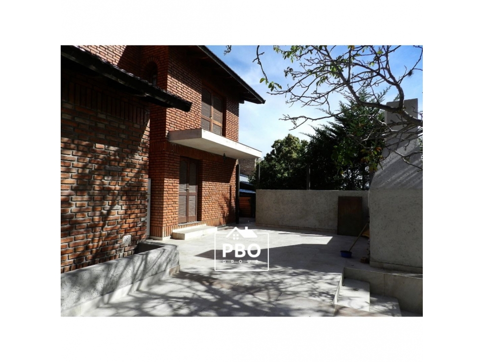 La Falda Cordoba CASA VENTA 6 Dorm. Alta Categ. Pileta Villa Eden - 4