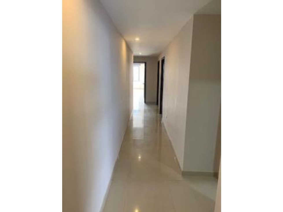 Hermoso departamento ubicado en zona exclusiva de manta — foto 5