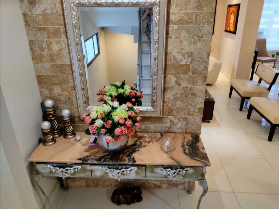 Hermosa casa en Urb Manta beach — foto 3