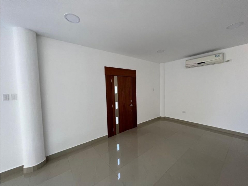 Casa independiente en zona norte de manta — foto 4