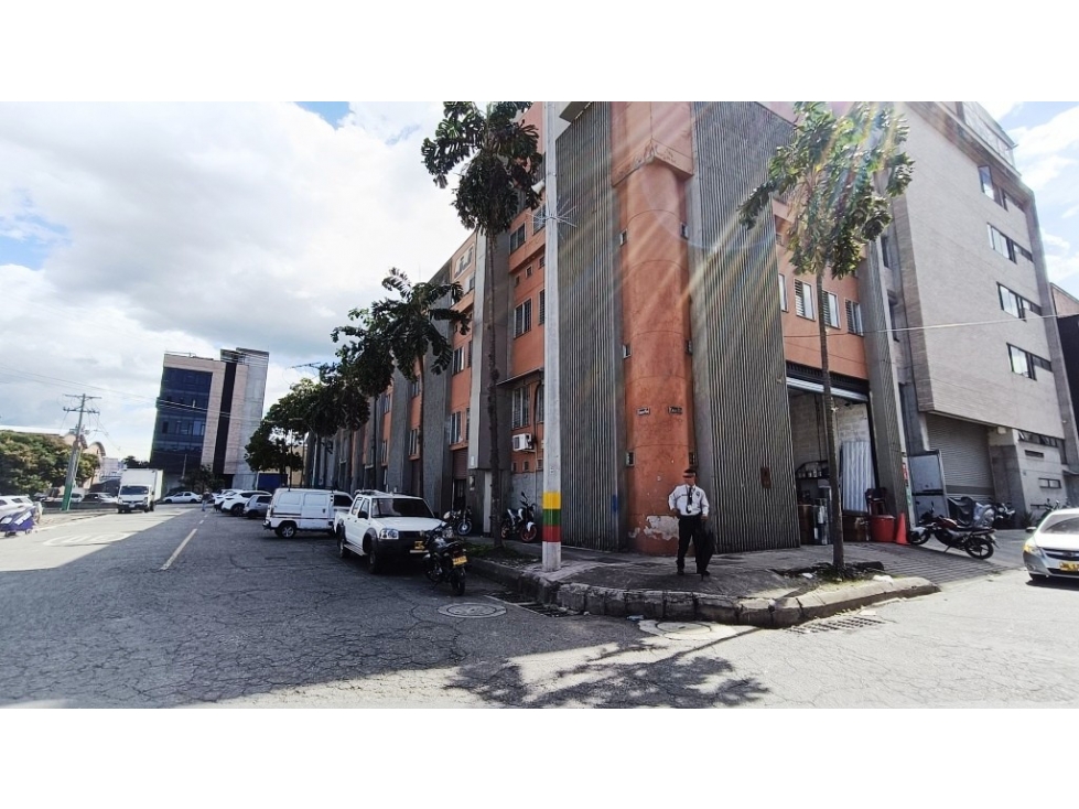Edificio en Vender en Itagui - 4