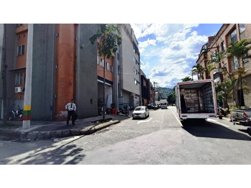 Edificio en Vender en Itagui - 5