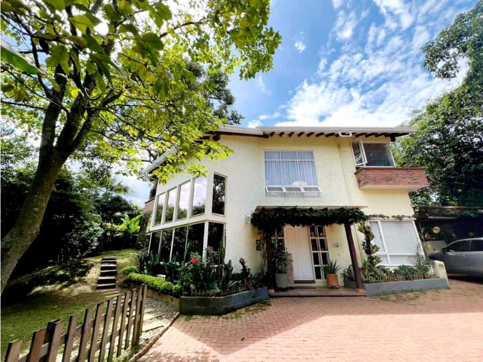 CASA FINCA INDEPENDIENTE ENVIGADO LOMA DEL ESMERALDAL. — foto 2