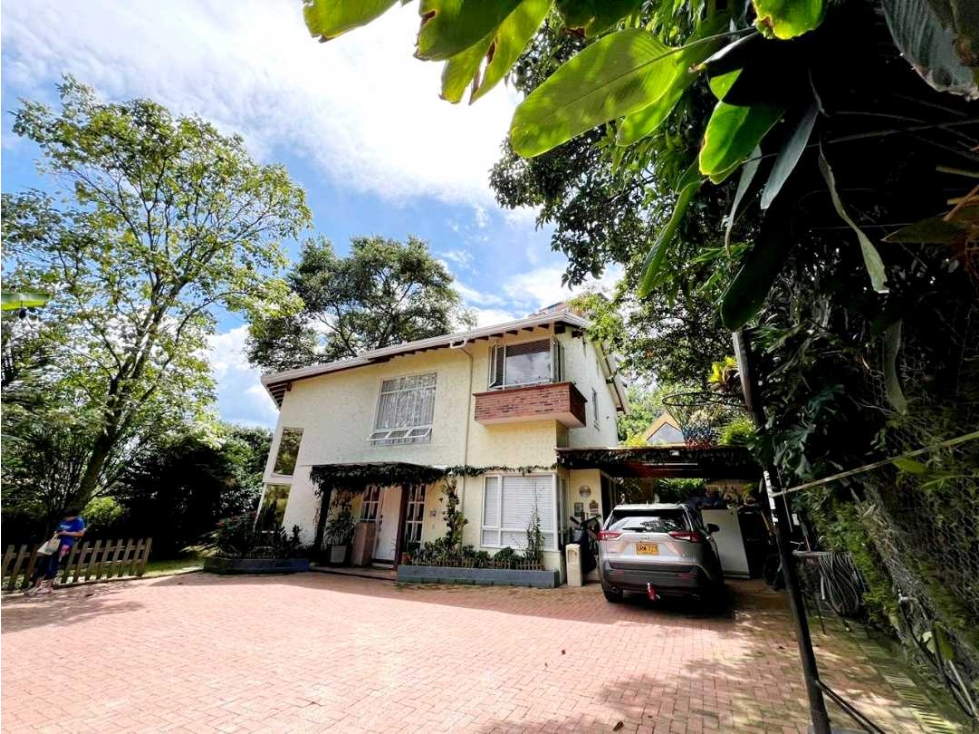 CASA FINCA INDEPENDIENTE ENVIGADO LOMA DEL ESMERALDAL. — foto 3