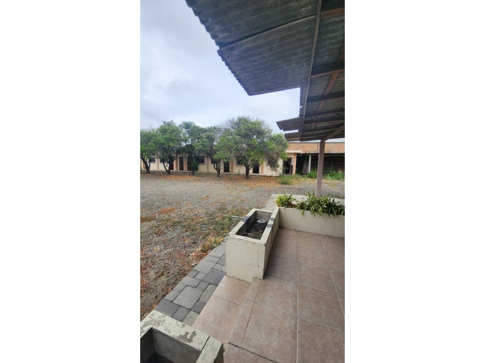En Venta Propiedad de 2400m2 en Manta Zona Comercial — foto 5