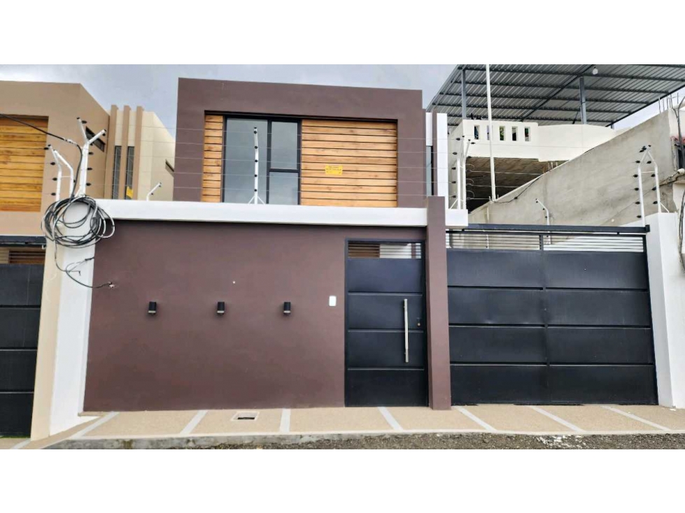 En Venta Casas Independientes cerca de Manta - 2