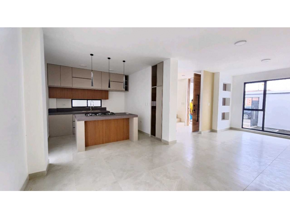 En Venta Casas Independientes cerca de Manta - 6