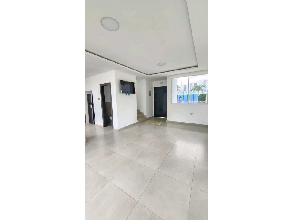 En Venta Casa en Urbanizacion en Manta/3 Dormitorios — foto 3