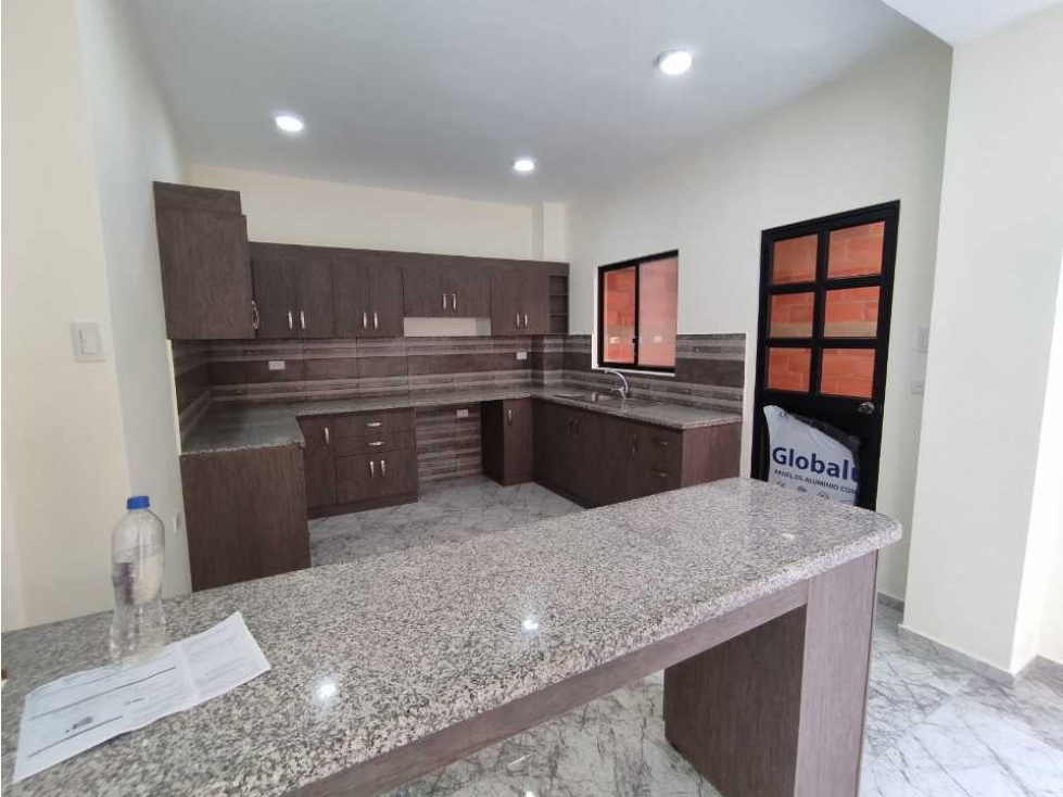 VIVIENDA INDEPENDIENTE DE VENTA ZONA NORTE — foto 5