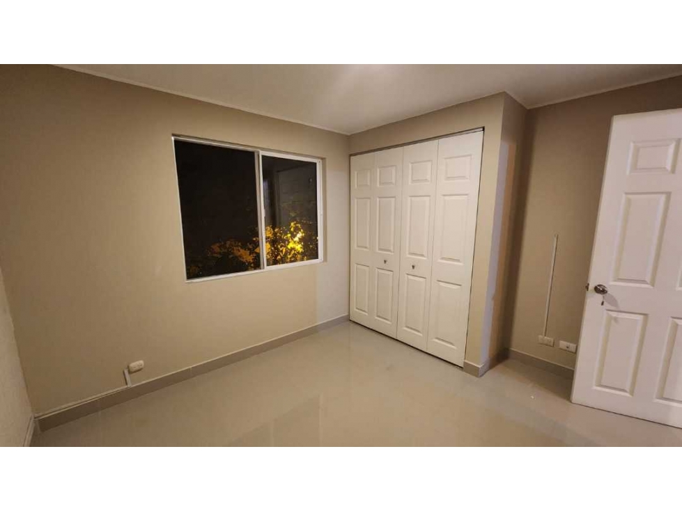 Vivienda en venta dentro de urbanización cerrada en la zona norte — foto 3