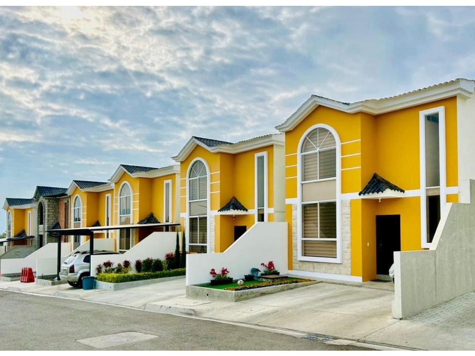 VIVIENDA VIP DENTRO DE URBANIZACIÓN PRIVADA - 4