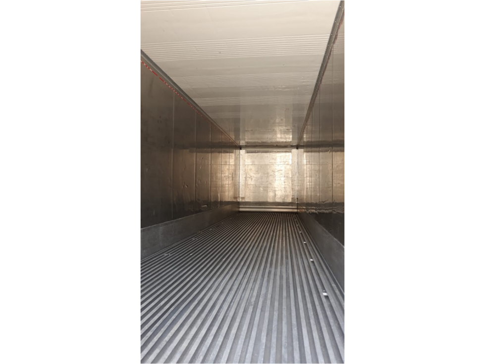 Bodega contenedor dentro de parque de bodegas Manta LVSA - 3