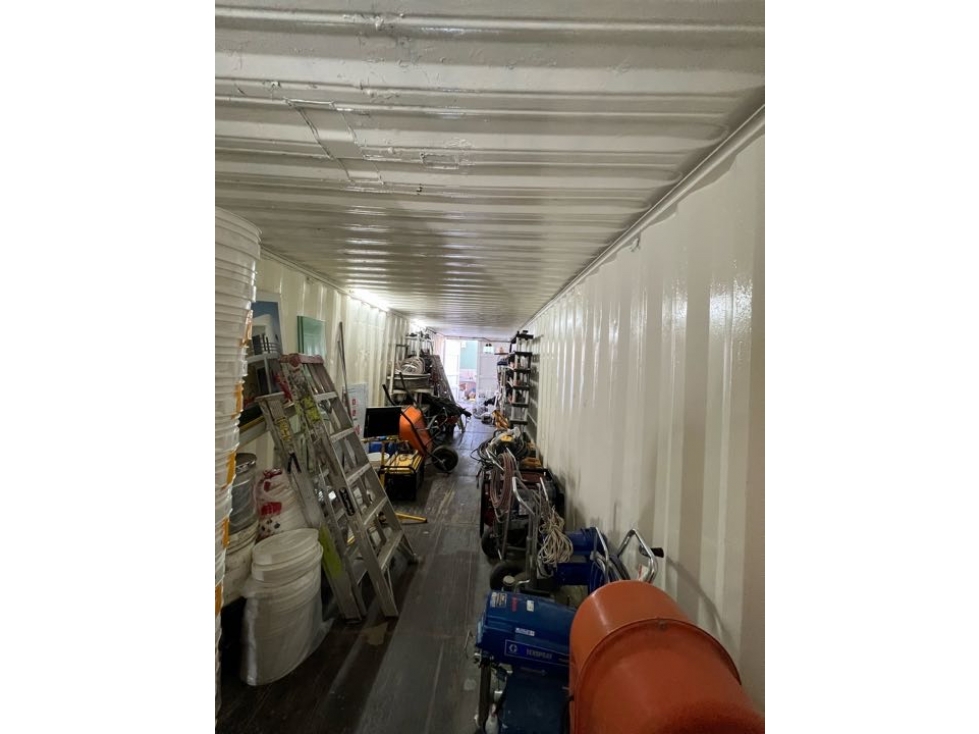 Se vende Galpón Bodega oportunidad de remate Manta LVSA - 5