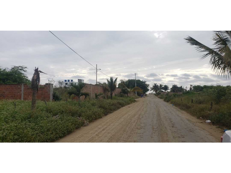 Se vende Terreno 1070m2 Puerto López Manabí LVSA - 1