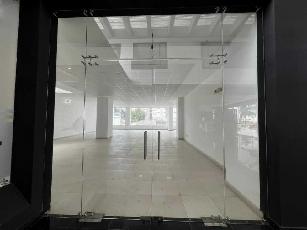 Local en Venta Excelente Zona Comercial y Ejecutiva en Manta LVSA - 1