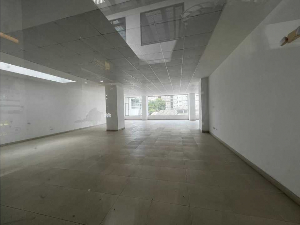 Local en Venta Excelente Zona Comercial y Ejecutiva en Manta LVSA - 3