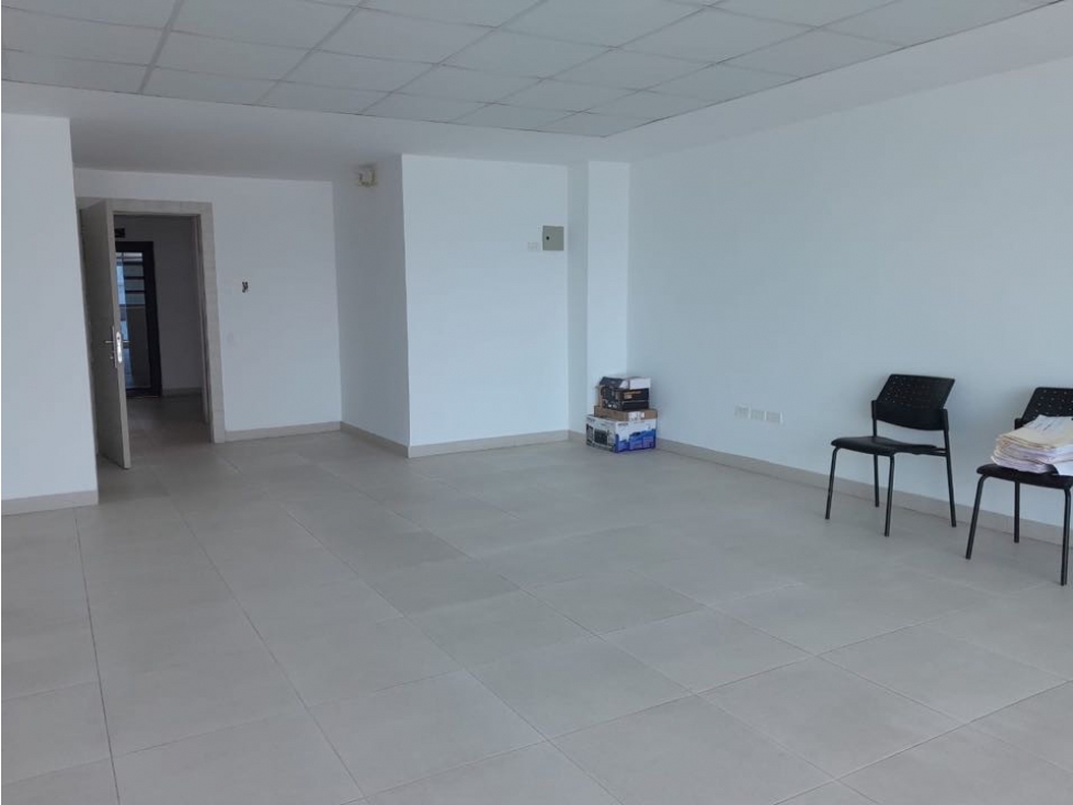 Se vende Oficina 70.40m2 Edificio Manta Business Center LVSA - 5