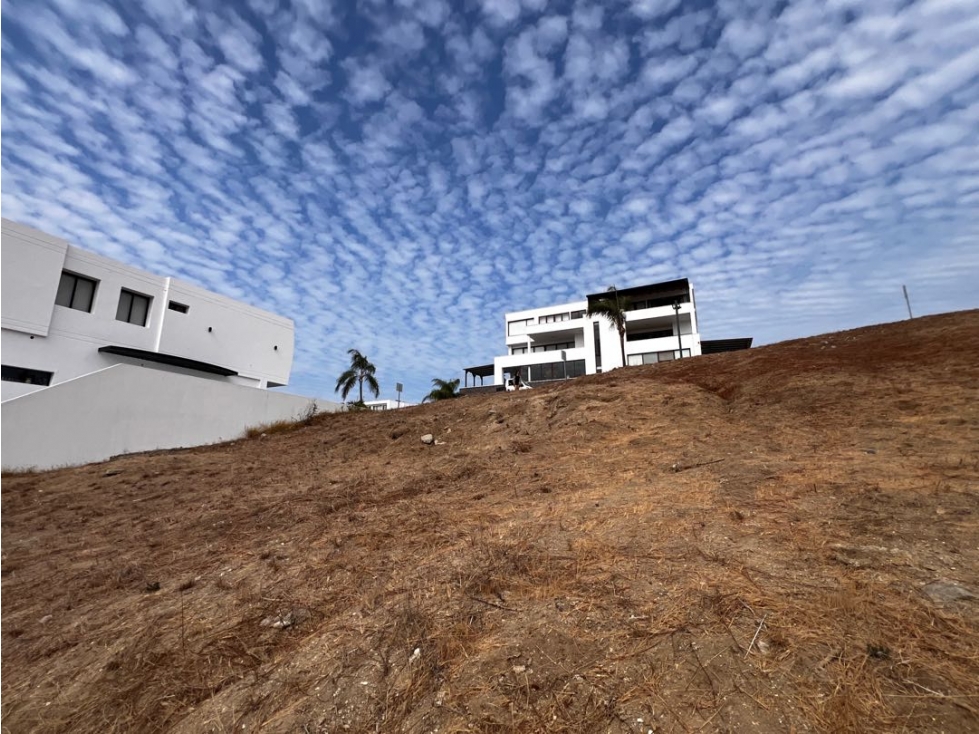 Terreno bifamiliar en urbanización Ciudad del Mar LVSA — foto 2