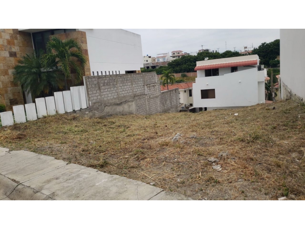 Terreno en Urbanización Altos de Manta Beach LVSA — foto 2