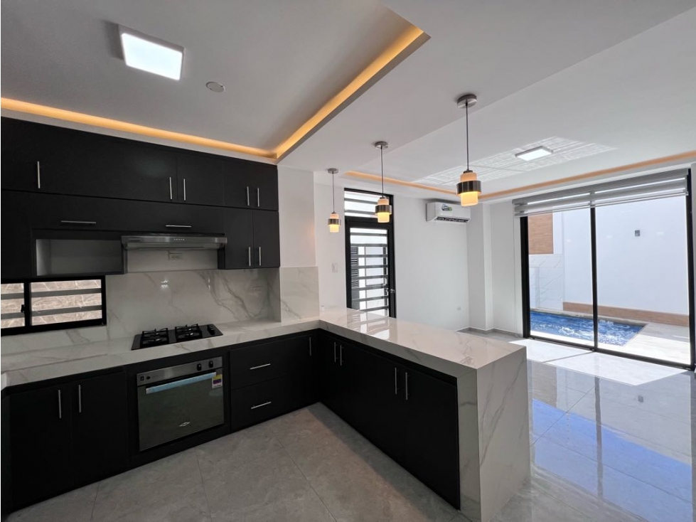 Casa independiente con piscina en zona sur Manta sector Gavilanes — foto 4