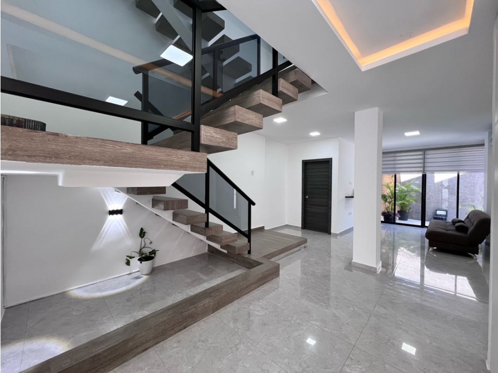 Casa independiente con piscina en zona sur Manta sector Gavilanes — foto 5