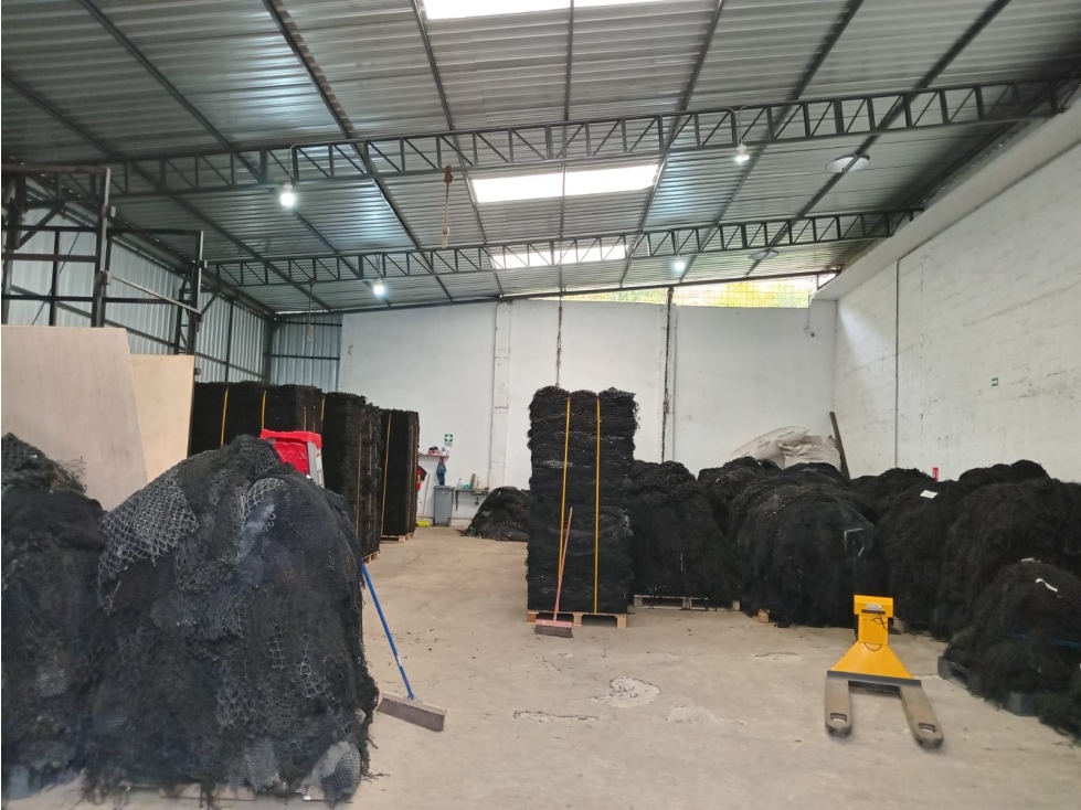 Galpon-Bodega en parque industrial comercial Manta LVSA - 2