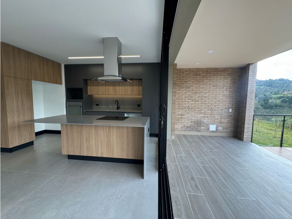 HERMOSA CASA EN VENTA UBICADA EN RIONEGRO VIA SAJONIA — foto 5