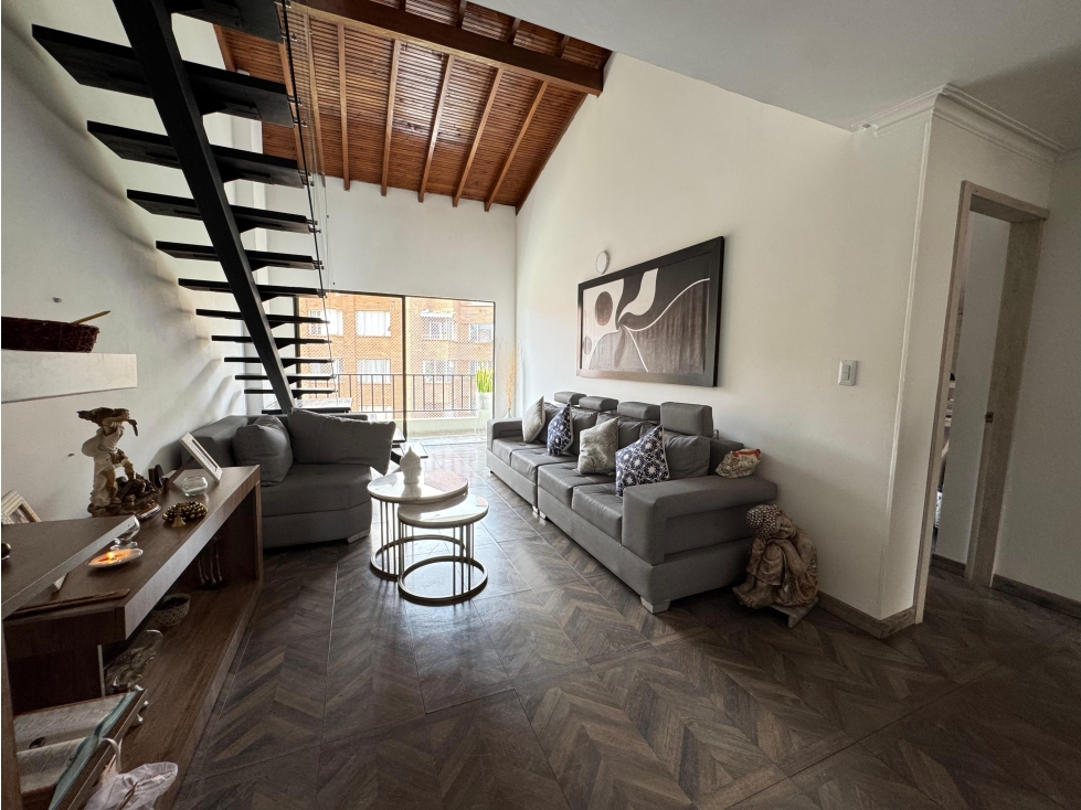 VENTA APARTAMENTO LAURELES, MEDELLÍN — foto 2