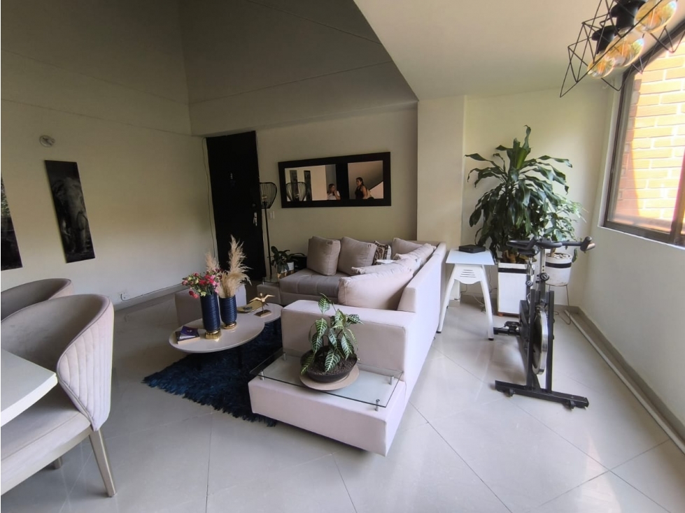 VENTA PENTHOUSE DÚPLEX EL PORTAL ENVIGADO — foto 2