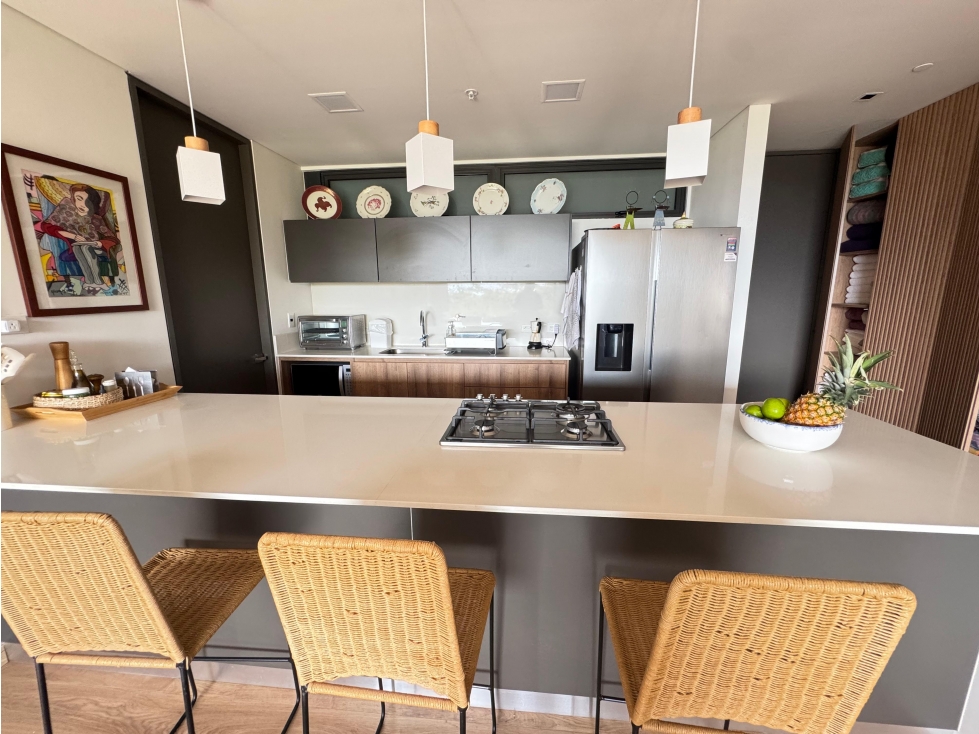 VENTA APARTAESTUDIO ALTOS DEL POBLADO MEDELLÍN — foto 3
