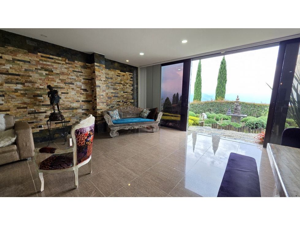 VENTA CASA MODERNA BALSOS MEDELLÍN — foto 2