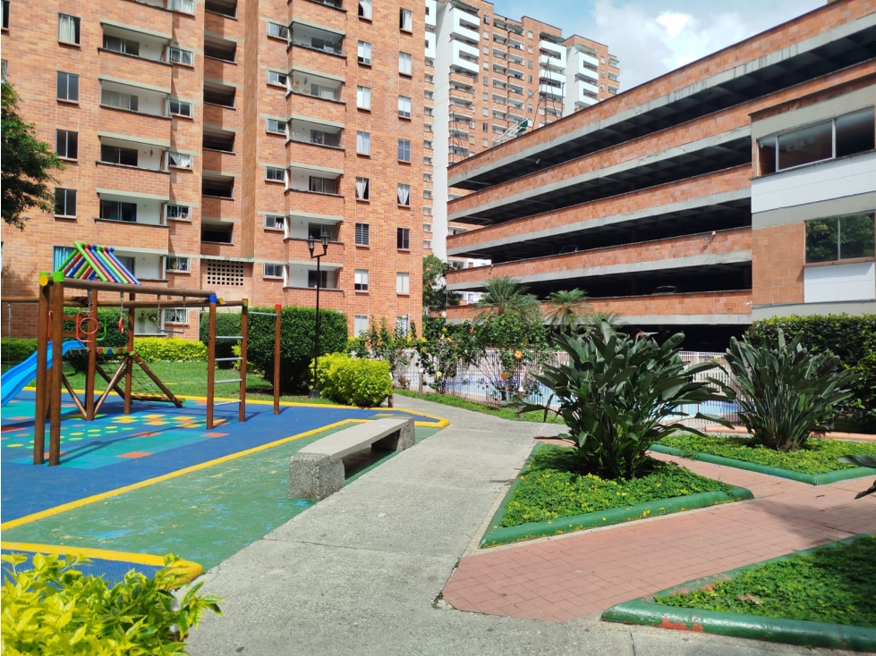 LOS COLORES APTO DE 58 METROS EN UNIDAD SUPER COMPLETA