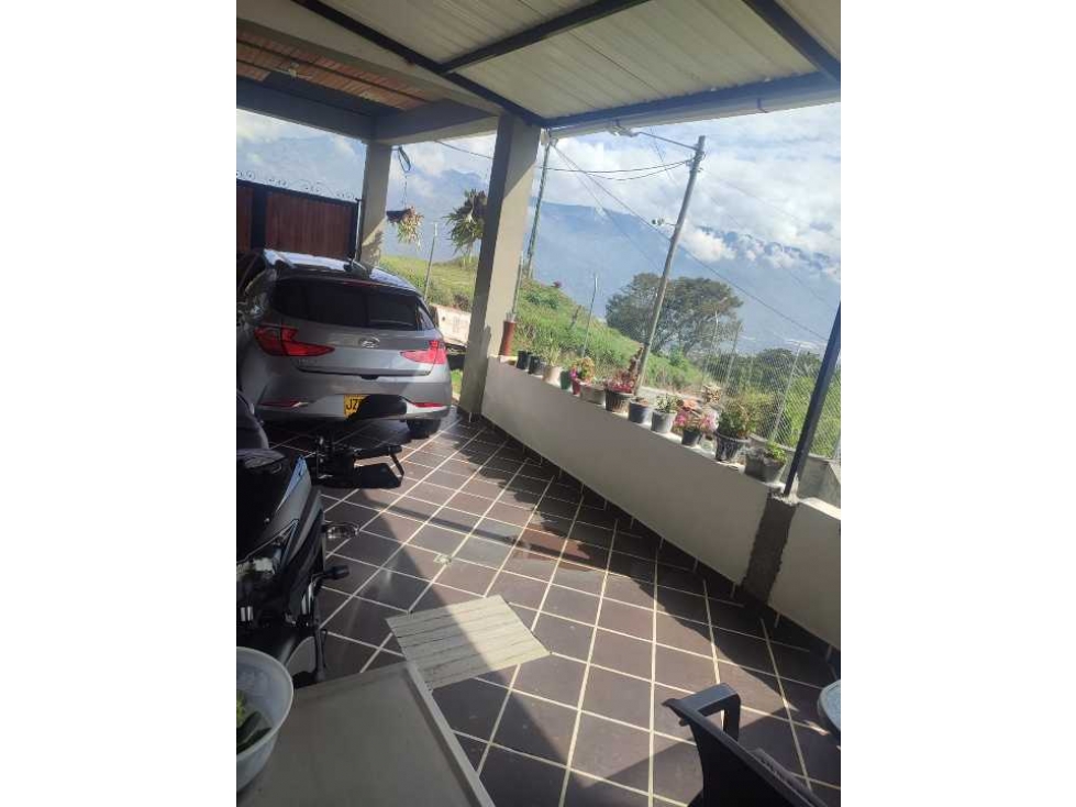 VENDO CASA CAMPESTRE INDEPENDIENTE EN GIRARDOTA CERCA AL PARQUE — foto 2