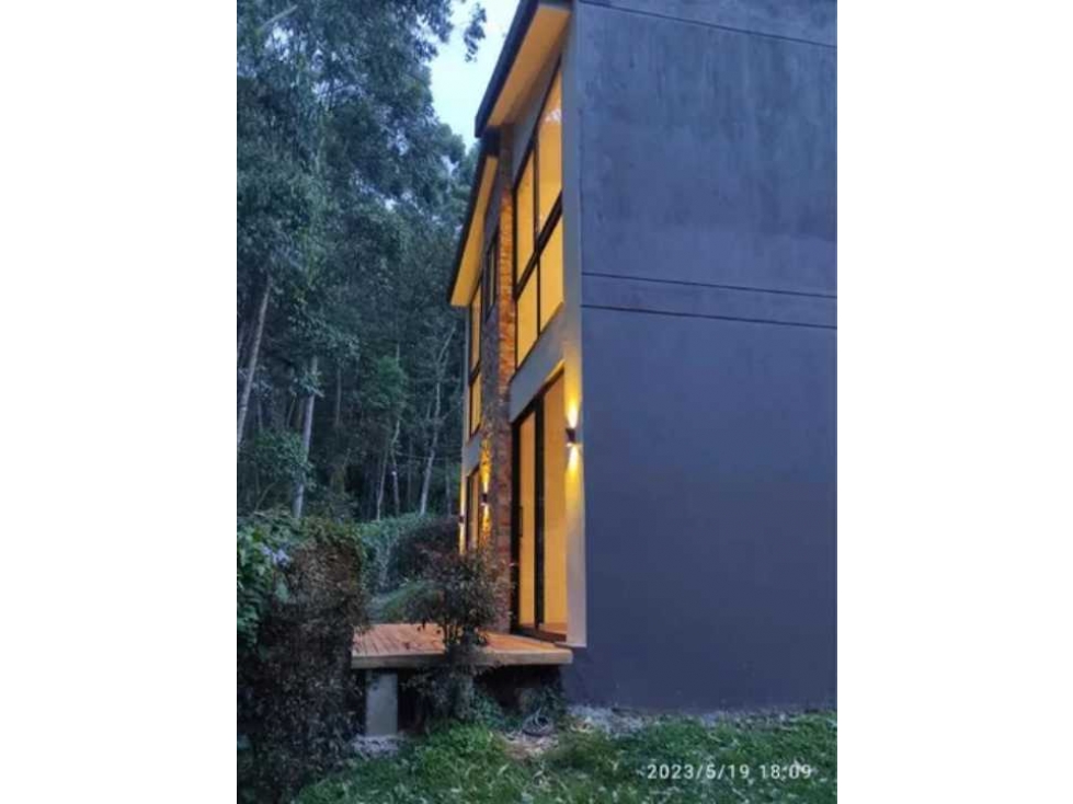 VENDO HERMOSA CASA EN CONDOMINIO, RIONEGROG UNIDAD CERRADA SIN JARDIN — foto 3