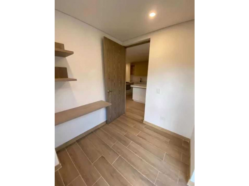 VENDO HERMOSA CASA EN CONDOMINIO, RIONEGROG UNIDAD CERRADA SIN JARDIN — foto 6