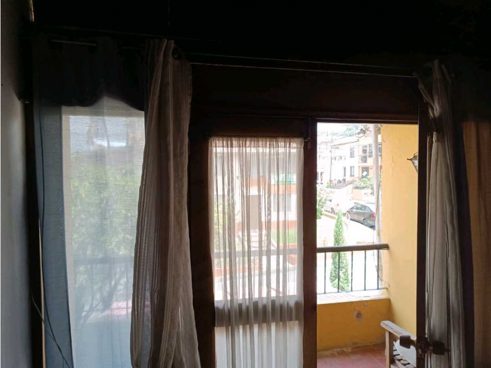 OPORT VENDO CASA UNIFAMILIAR PARA REMODELAR ENVIGADO ZONA RESIDENCIAL — foto 2