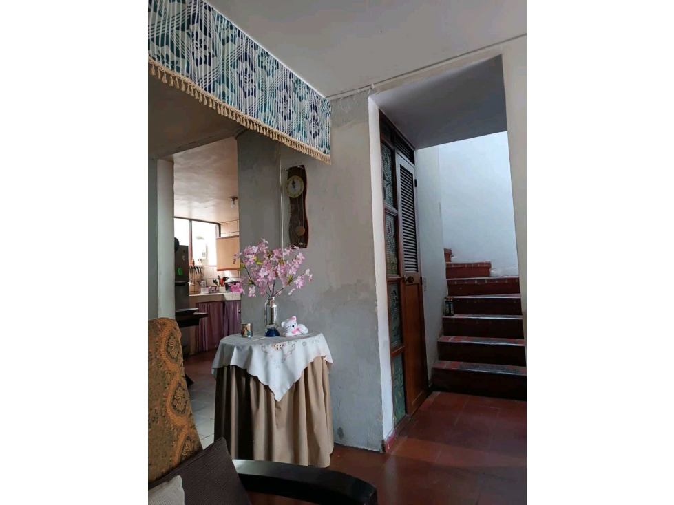 OPORT VENDO CASA UNIFAMILIAR PARA REMODELAR ENVIGADO ZONA RESIDENCIAL — foto 3