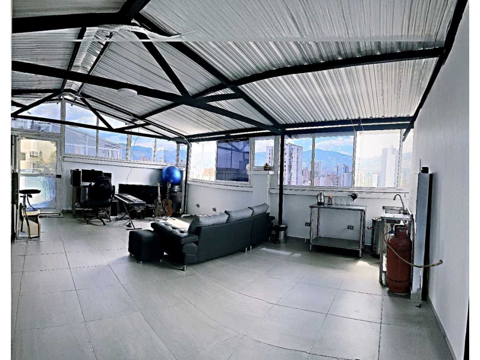 VENDO PENTHOUSE DUPLEX Y APARTAESTUDIO PQ EN PH — foto 4