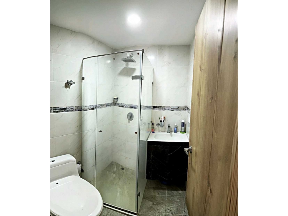 VENDO PENTHOUSE DUPLEX Y APARTAESTUDIO PQ EN PH — foto 6