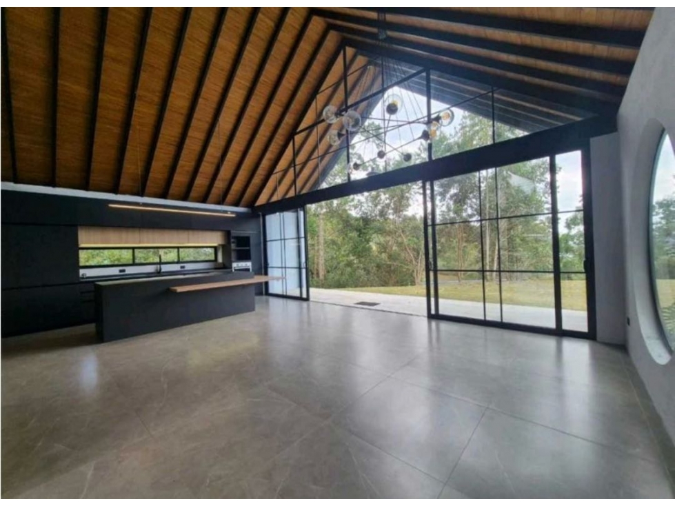 Casa de un nivel en La vía Don Diego Llanogrande — foto 2