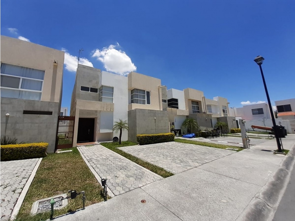 Casa en Renta Amueblada y Equipada en Dream Lagoons Apodaca NL - 1