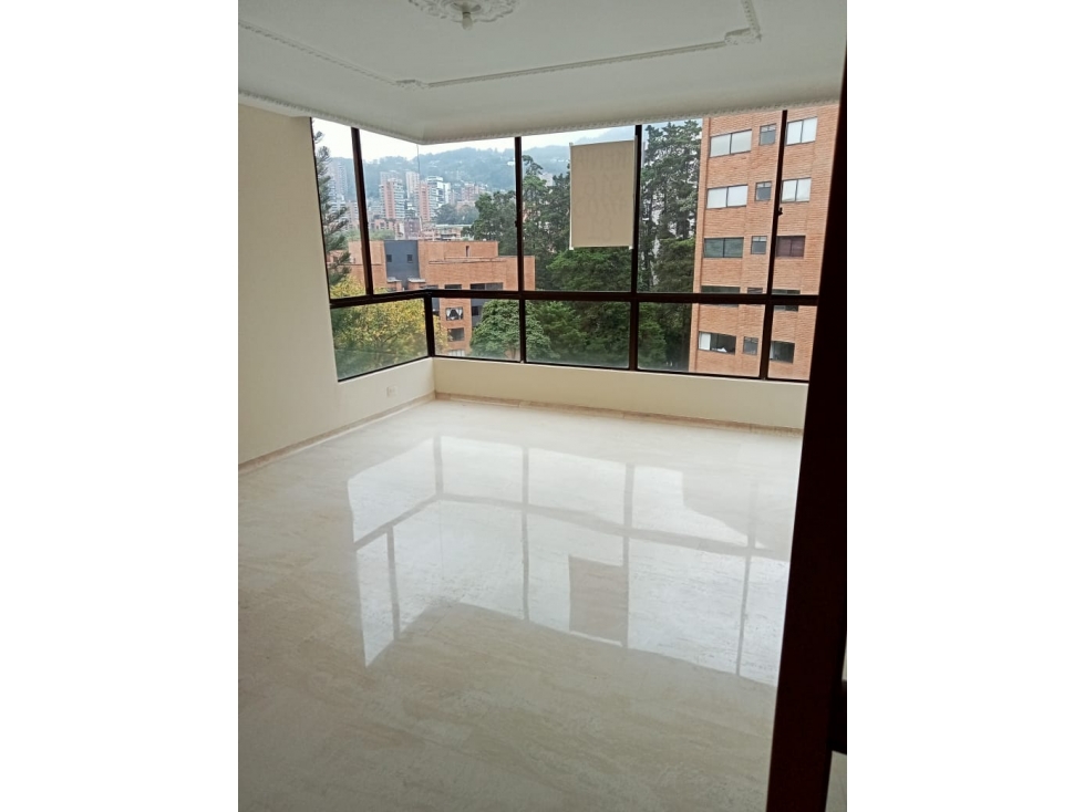 VENTA APARTAMENTO EN EL POBLADO CERCA A LA CLINICA MEDELLIN — foto 6