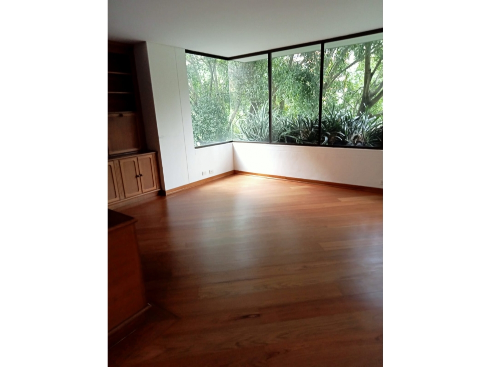 VENTA APARTAMENTO EN EL POBLADO A UNA CUADRA DE LA MILLA DE ORO — foto 6