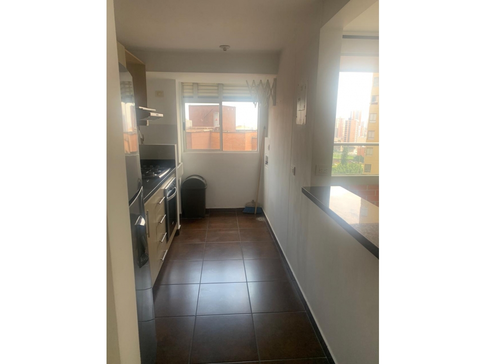 VENTA DE APARTAMENTO EN SABANETA A UNA CUADRA DEL PARQUE — foto 4