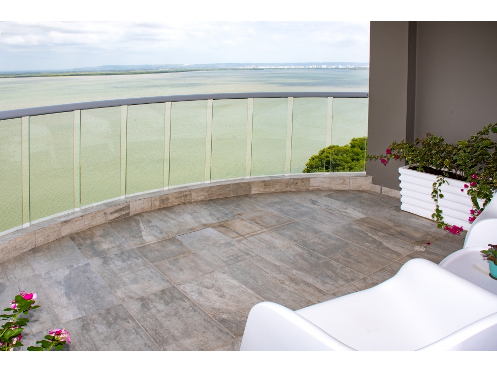 VENDO PENTHOUSE EN EDIFICIO GEMINIS CIELO MAR CARTAGENA
