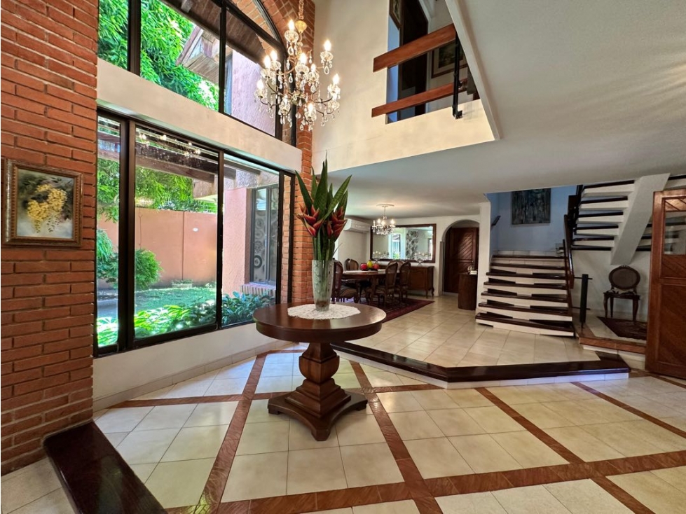CASA EN VENTA - VILLA CAMPESTRE