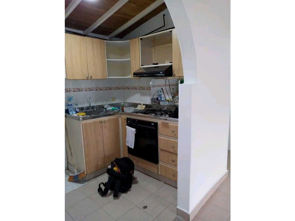 Vendo casa en unidad residencial de La Estrella — foto 4